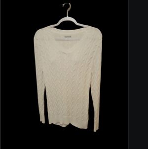 CROFT & Barrow White Long Sleeve Scoop Neck Sweater Size M Cotton